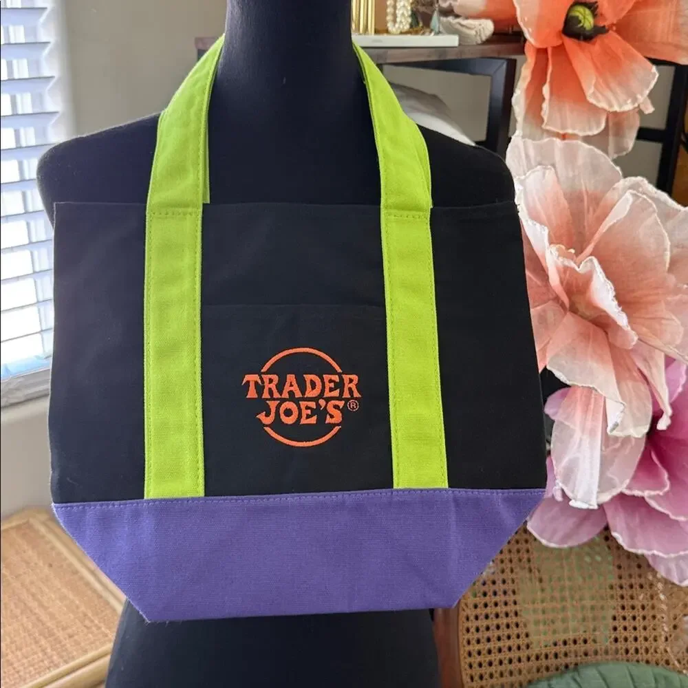 Trader JoeS nwt mini